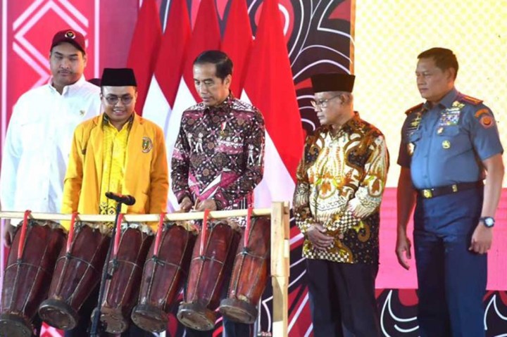 Pesan Jokowi ke Pelajar Muhammadiyah: Jadilah Generasi Tangguh