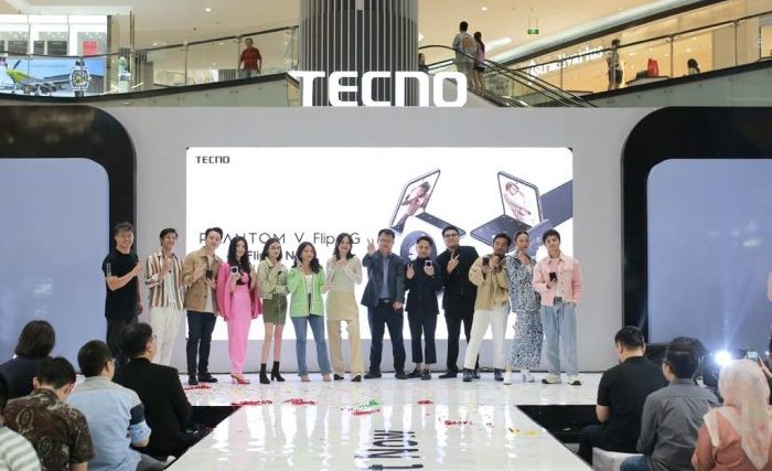 TECNO Resmi Luncurkan dan Buka Penjualan Smartphone Flagship Phantom V Flip 5G, Harga Masih Diskon - Fintechnesia.com